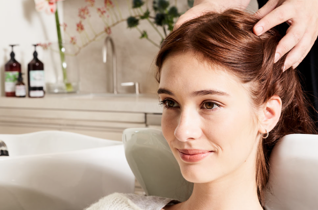 What is Reverse Hair Washing?: Understanding the Concept