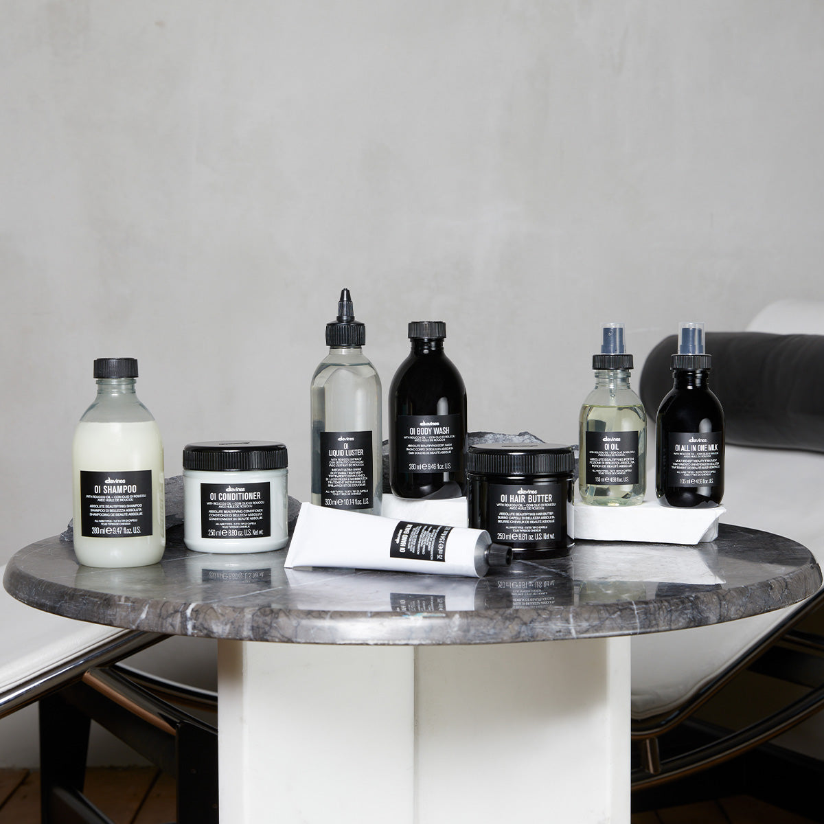 Davines OI Liquid Luster - Water-like treatment for instantly shiny and silky hair