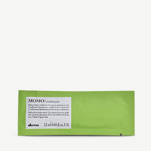 Davines MOMO Conditioner - Moisturizing conditioner for dry or dehydrated hair