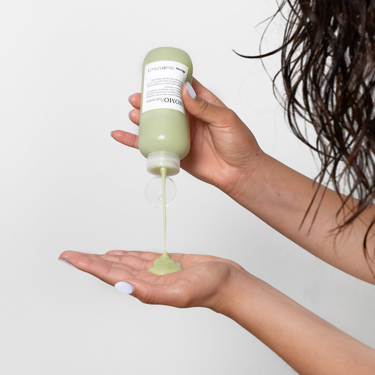 Translation missing: en.products.general.vendor: ESSENTIAL HAIRCARE MOMO Hair Potion Universal moisturizing cream for dry or dehydrated hair-100x.jpg?v=1760460089
