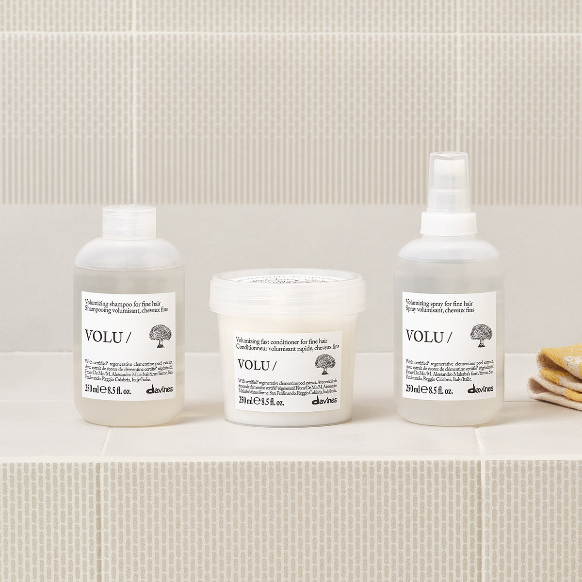 
Davines VOLU Conditioner - Volumizing fast conditioner for fine hair