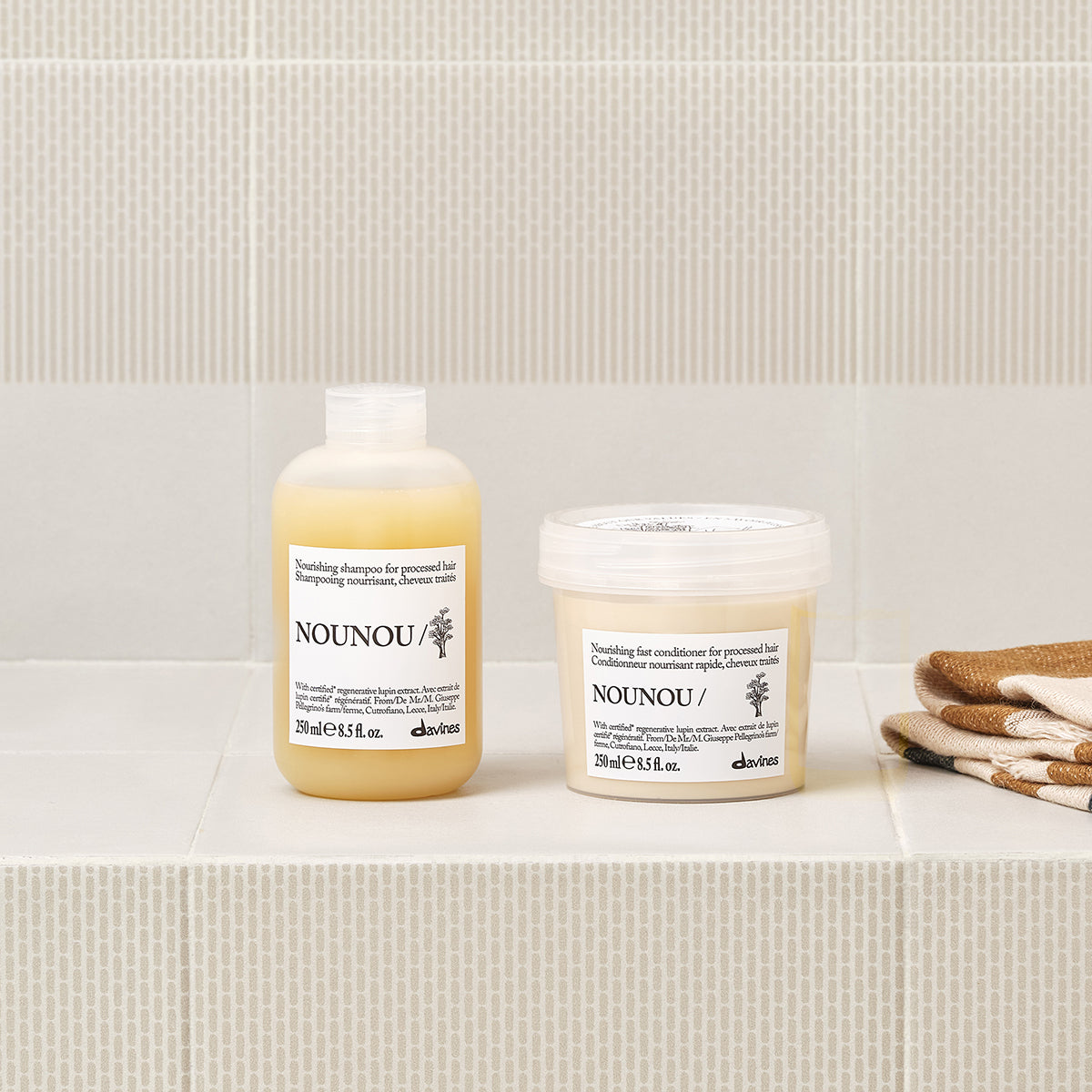 
Davines NOUNOU Conditioner - Nourishing fast conditioner for processed hair