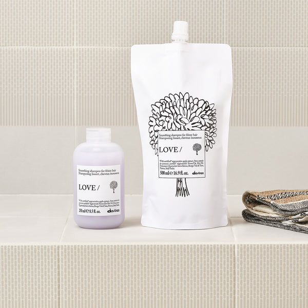 Smoothing shampoo for frizzy hair LOVE SMOOTHING Shampoo Refill