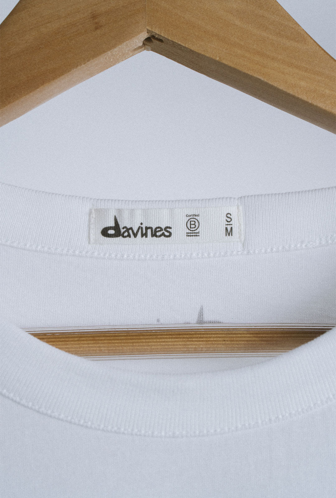 
Davines Regenerative Organic Cotton Tee, Spirit B - Crafted from Regenerative Organic Certified Cotton and grown by indigenous farmers in Odisha, India, this t-shirt represents a commitment to soil health, biodiversity, and the communities who cultivate it.
Clean lines and an understated logo on the upper sleeve and back.  
Care Instructions:Machine wash cold, gentle cycle, with like colors. No bleach. Tumble dry low and remove promptly, or hang dry. Iron on reverse, low heat. Do not dry clean.