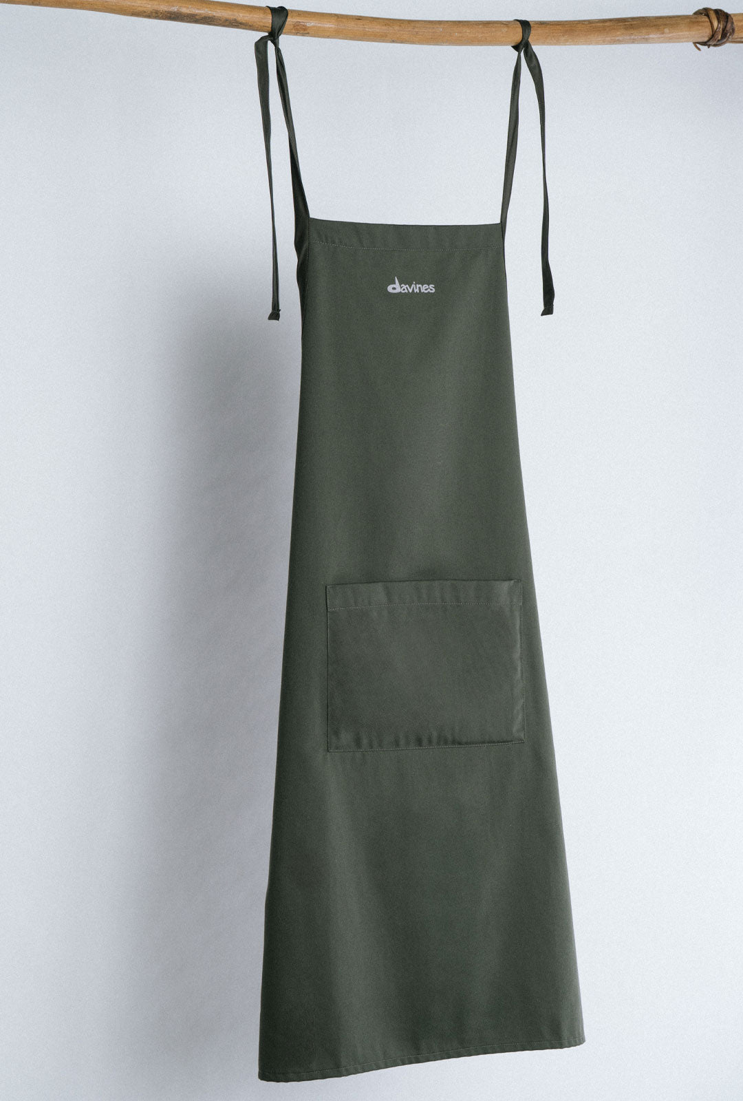 Colour Apron 1  Davines
